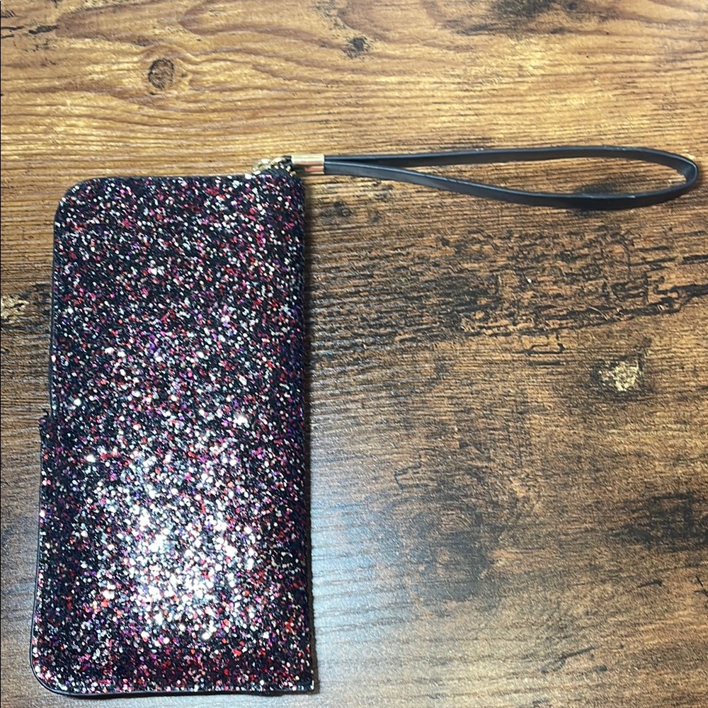 Quay Australia Glitter Black and Pink Sunglasses Case - Picture 3 of 6